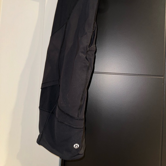 Lululemon Size 6 Leggings - Picture 1 of 1